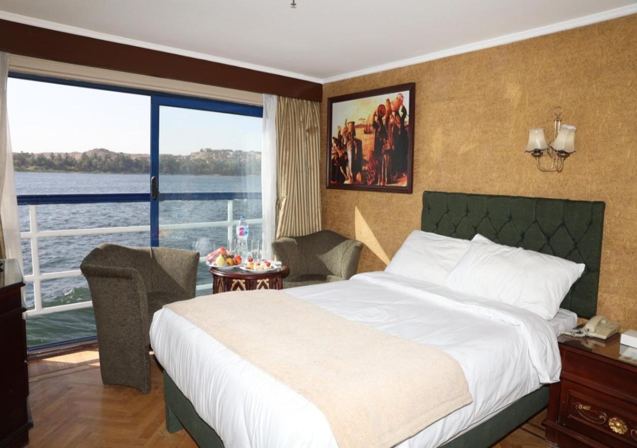 Nile Cruise Al Nabiltan Every Saturday From Luxor 4 Nights & Every Wednesday From Aswan 3 Nights Al Karnak Eksteriør billede